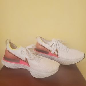 Womens Nike React Infinity Run Size 9